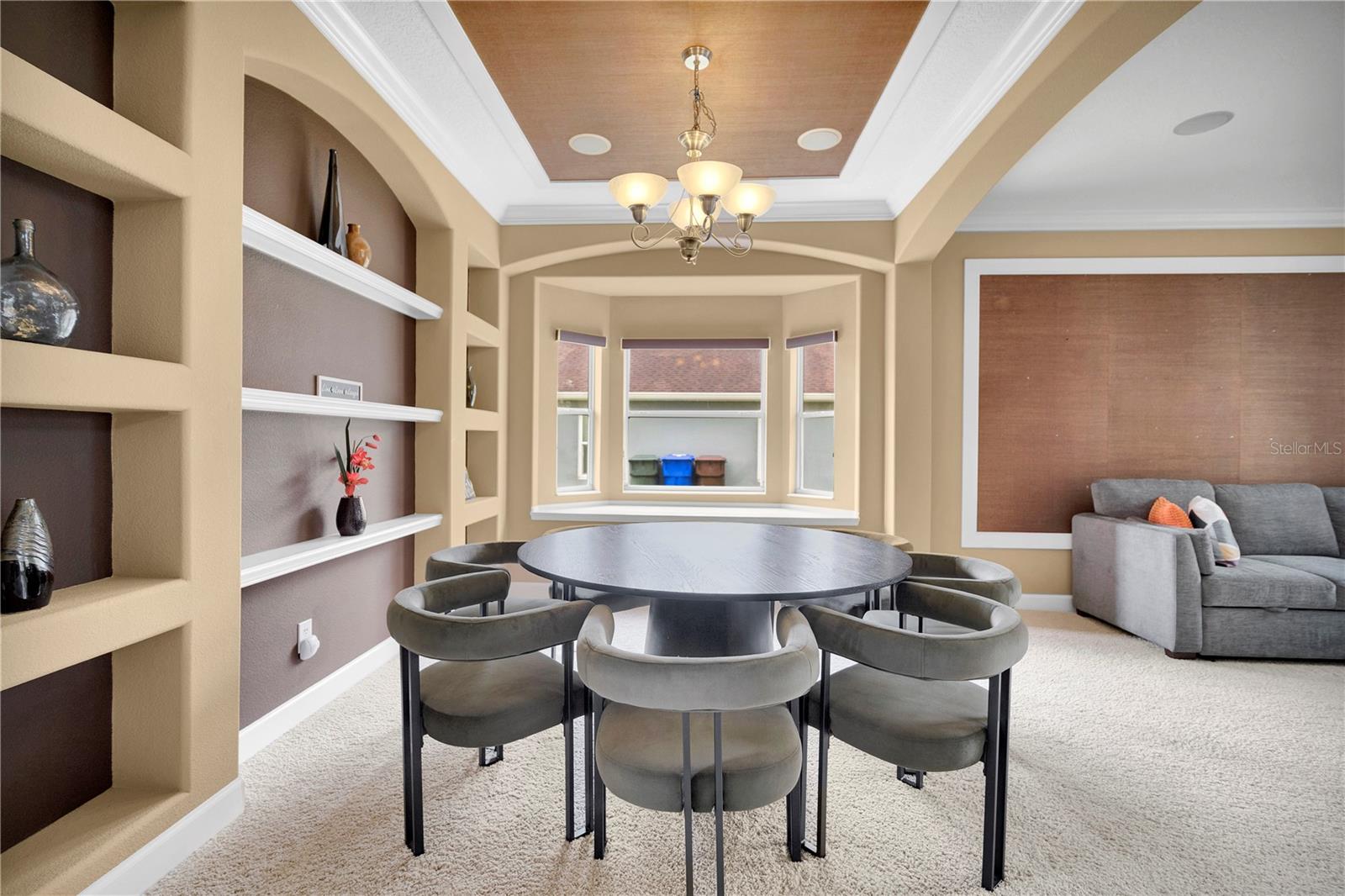 SHINGLE CREEK RESERVE AT THE OAKS - Residential