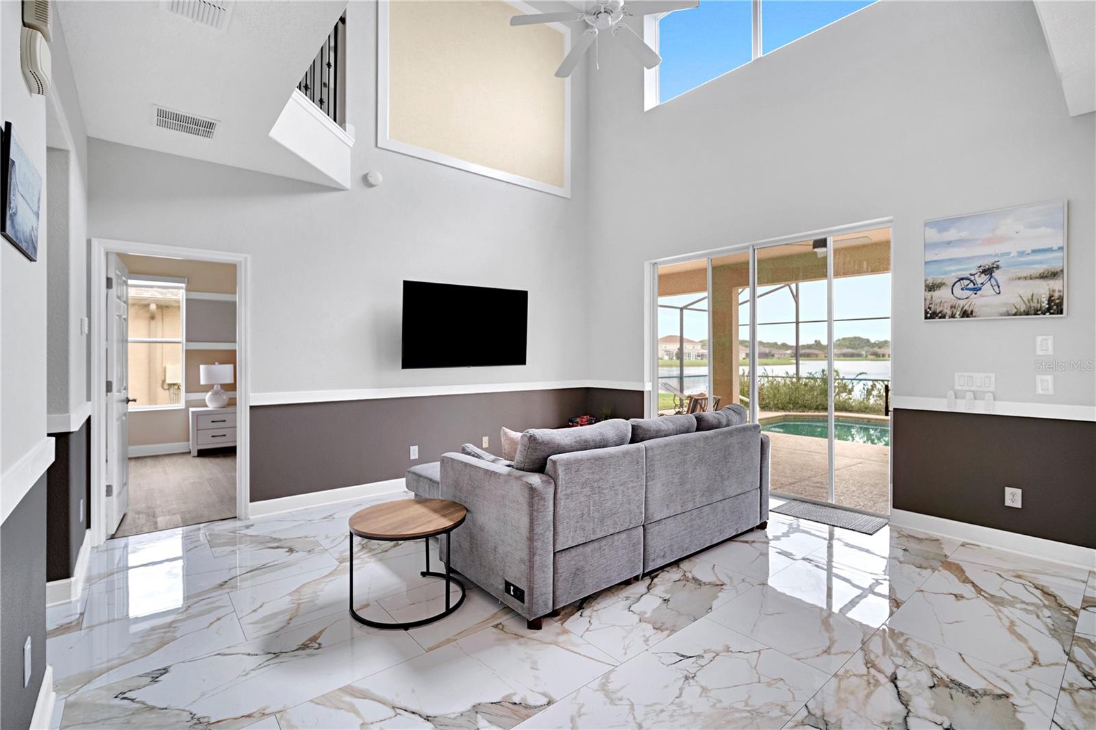 SHINGLE CREEK RESERVE AT THE OAKS - Residential