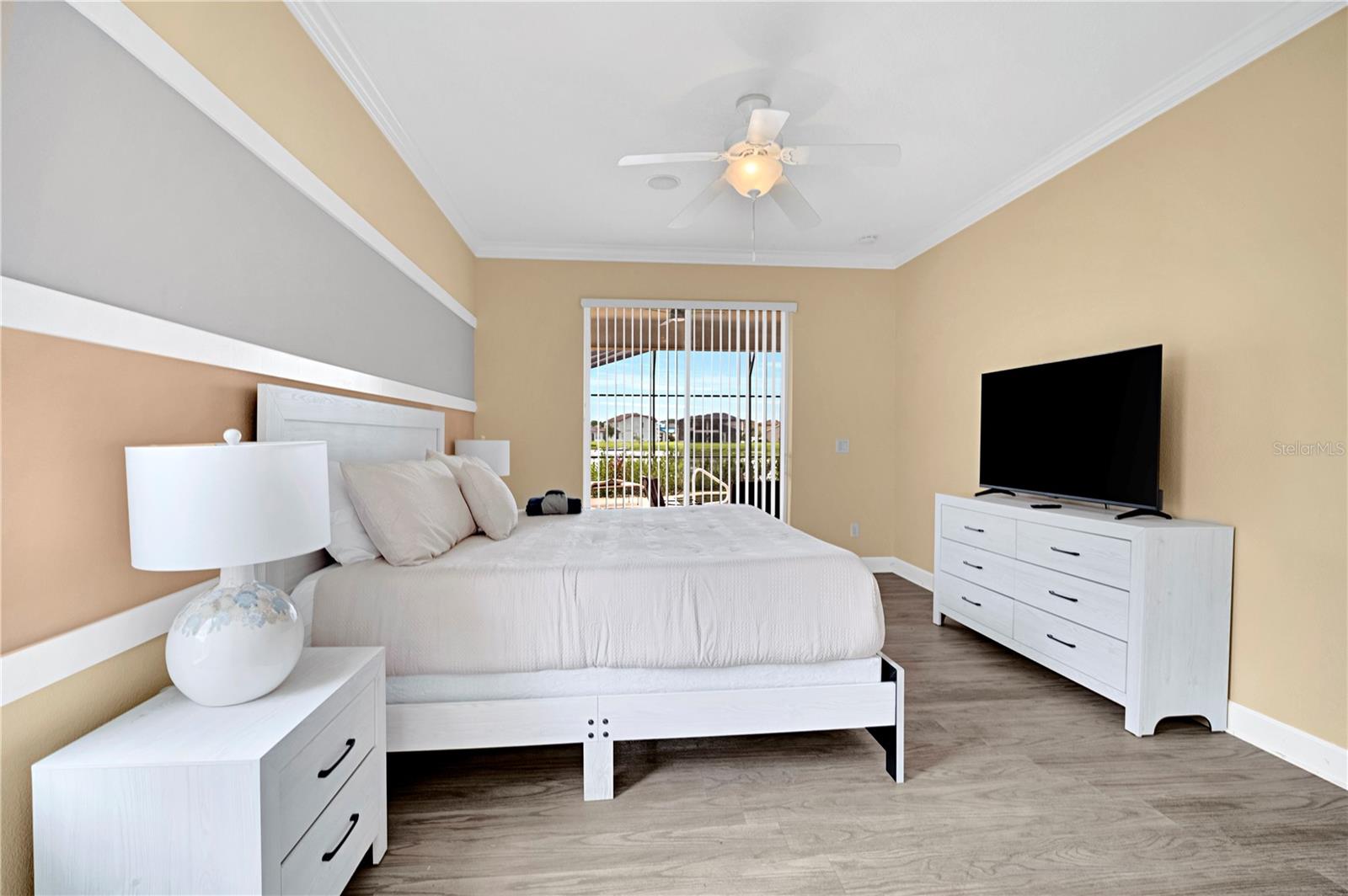 SHINGLE CREEK RESERVE AT THE OAKS - Residential