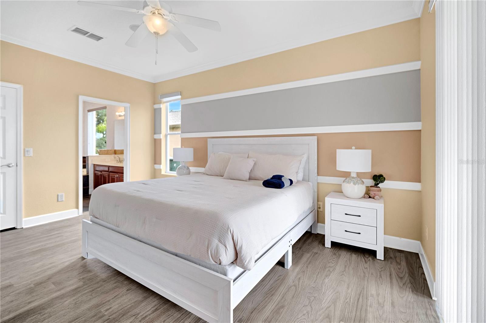 SHINGLE CREEK RESERVE AT THE OAKS - Residential