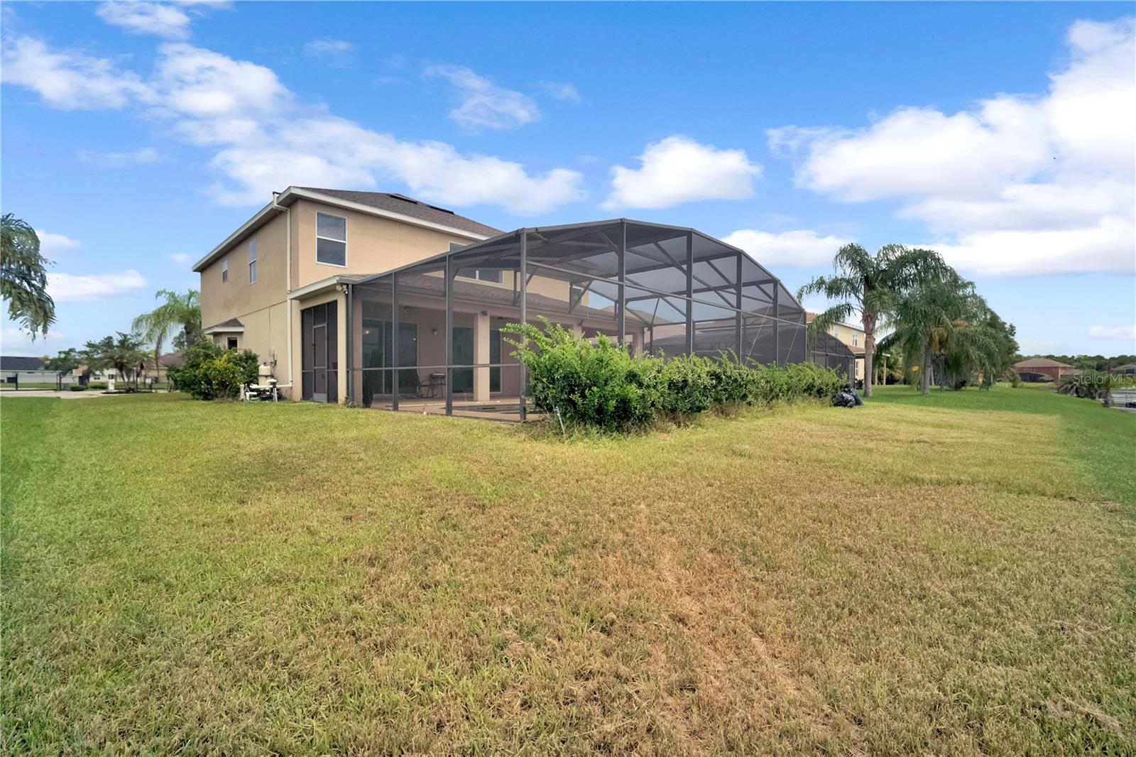 SHINGLE CREEK RESERVE AT THE OAKS - Residential