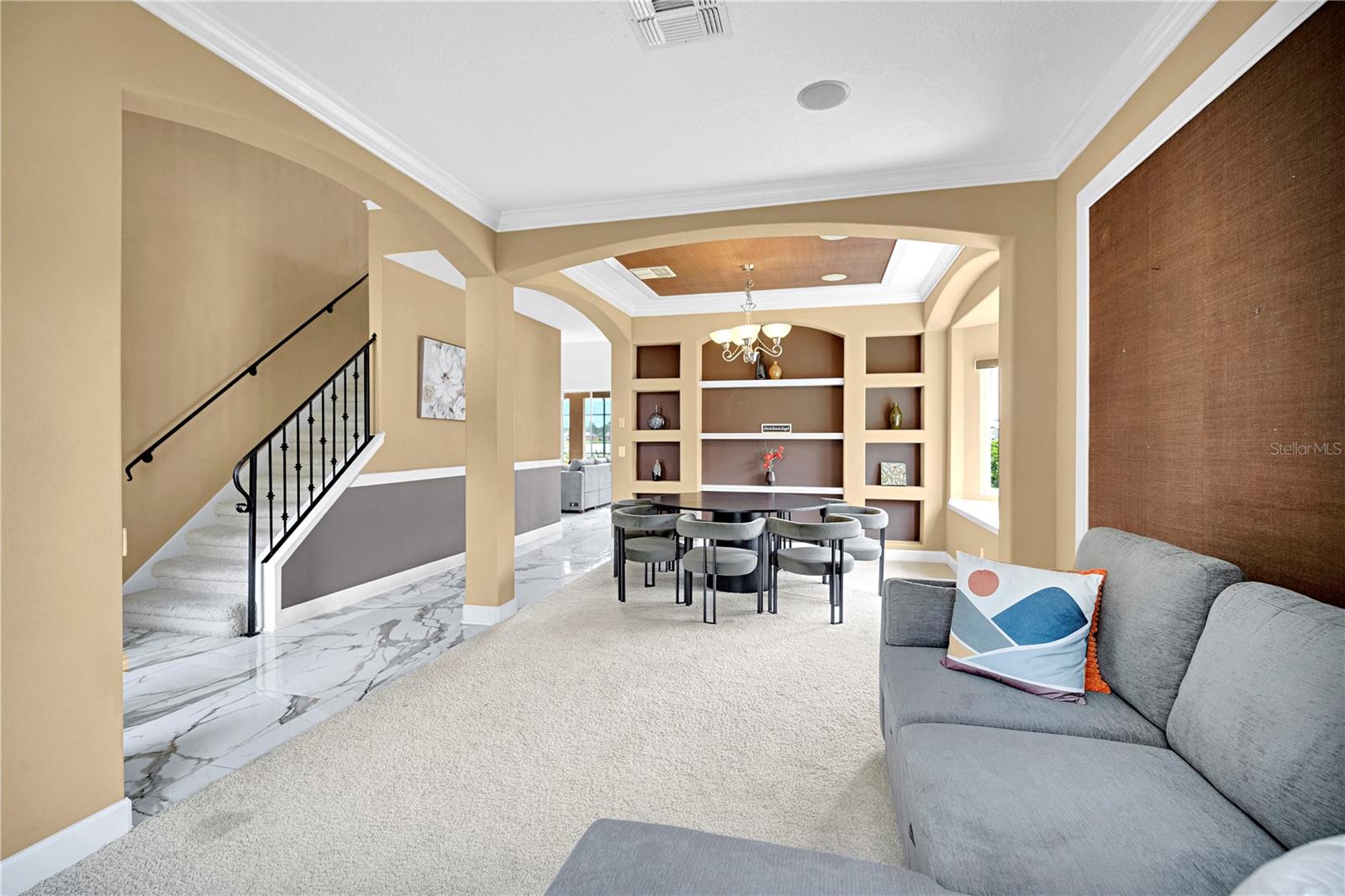 SHINGLE CREEK RESERVE AT THE OAKS - Residential