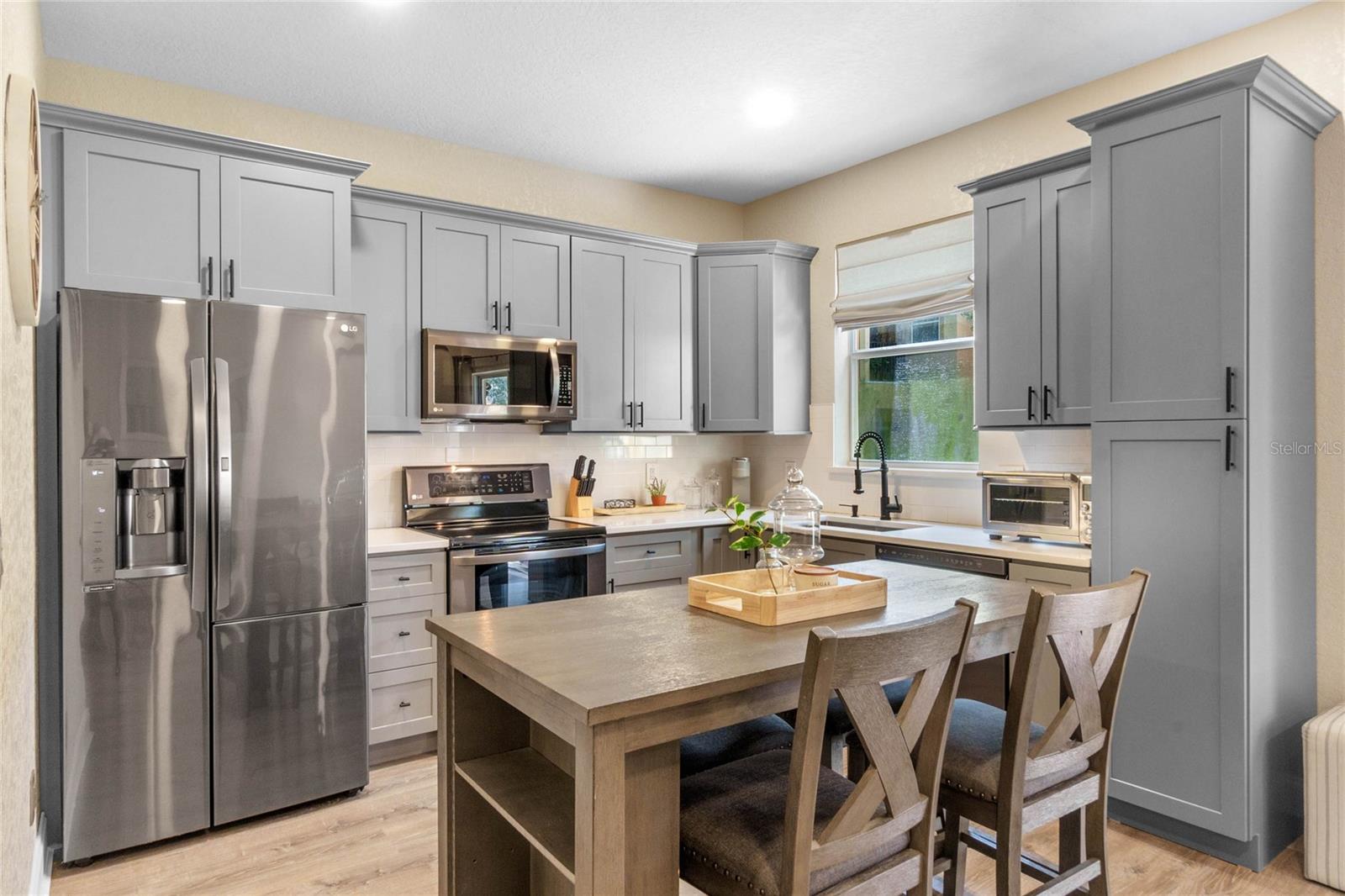 REGAL PALMS AT HIGHLAND RESERVE PH 03 - Residential