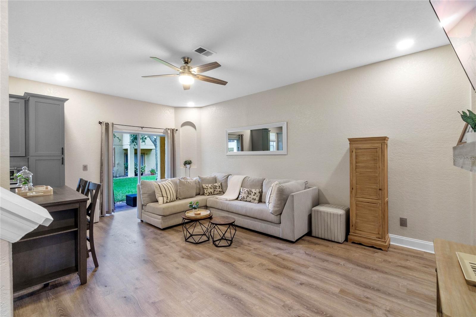 REGAL PALMS AT HIGHLAND RESERVE PH 03 - Residential