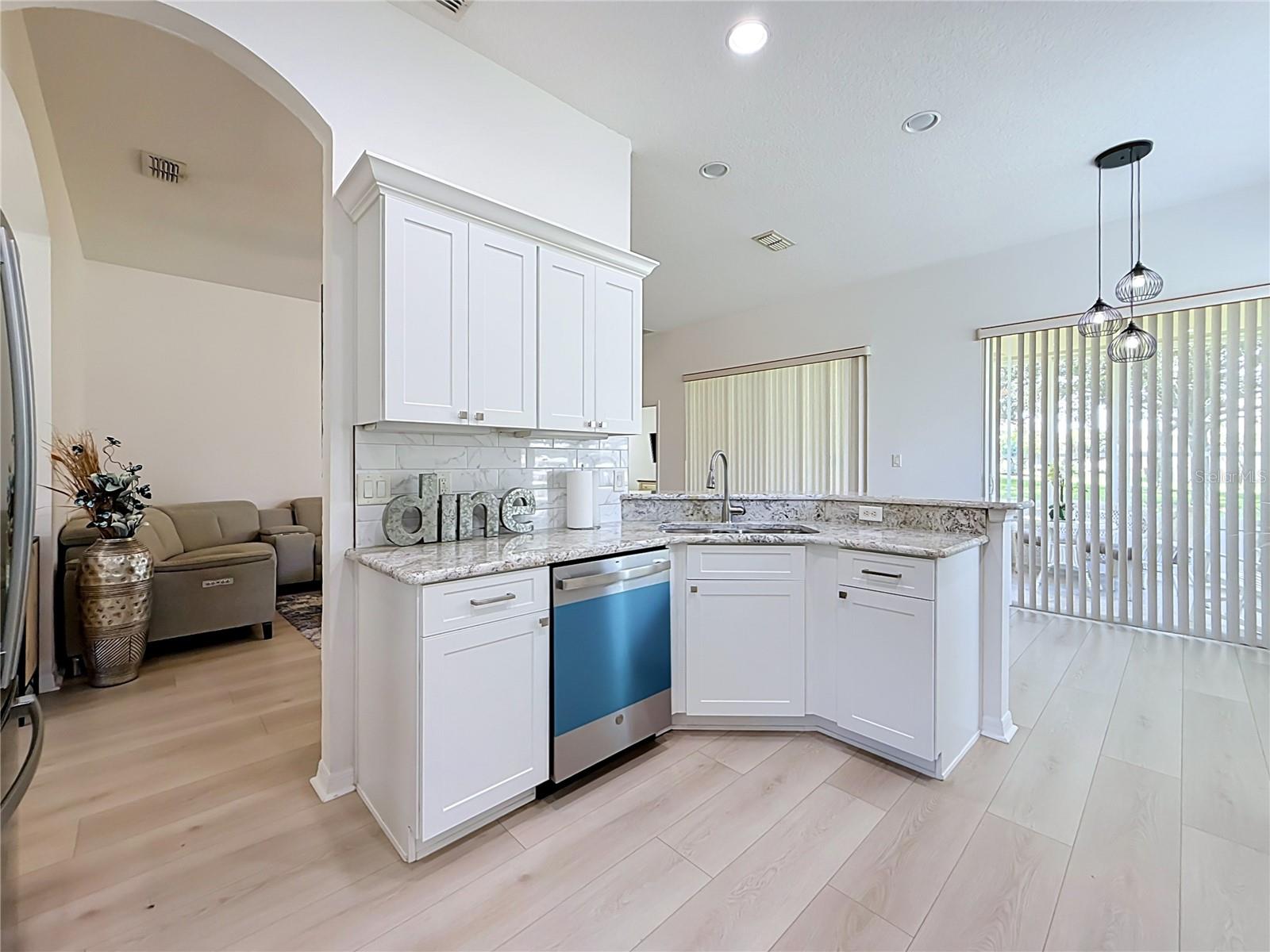 PLANTATION AT LEESBURG GLENDALE VILLAGE - Residential