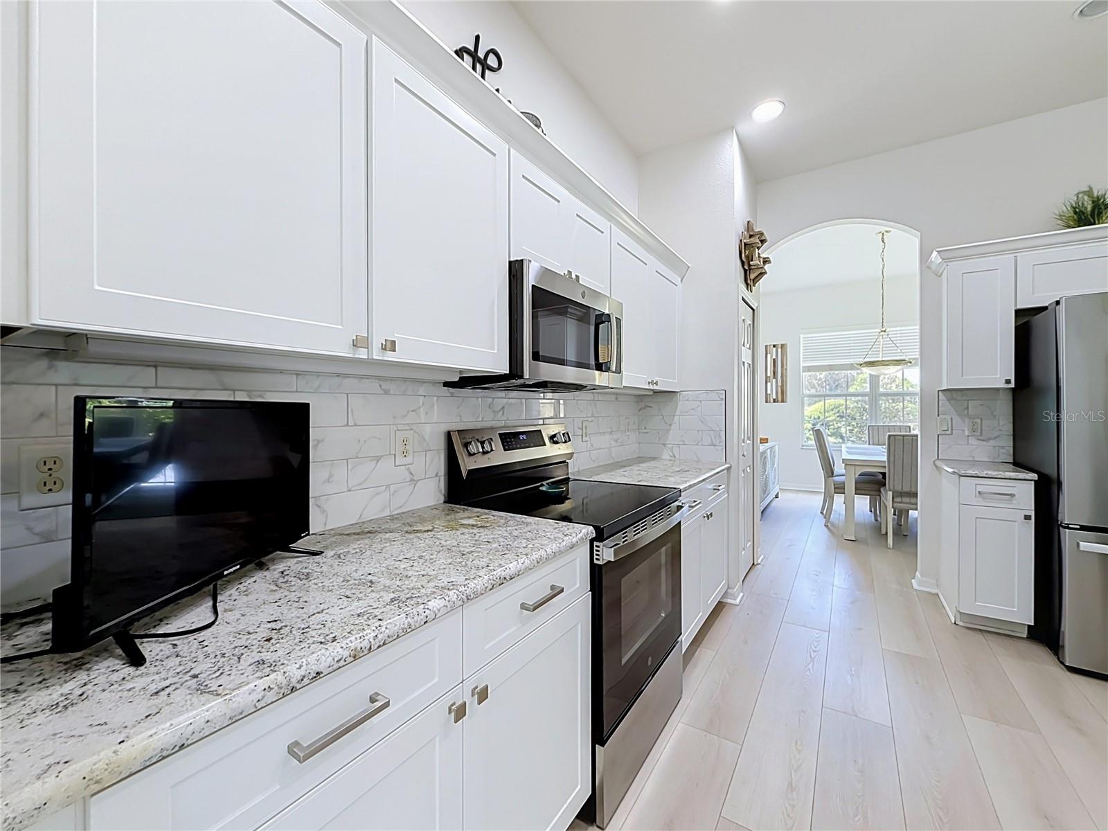 PLANTATION AT LEESBURG GLENDALE VILLAGE - Residential