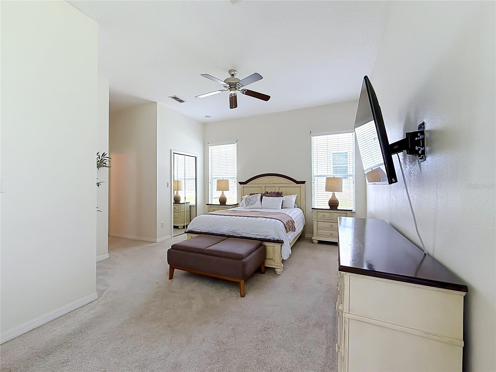 PLANTATION AT LEESBURG GLENDALE VILLAGE - Residential
