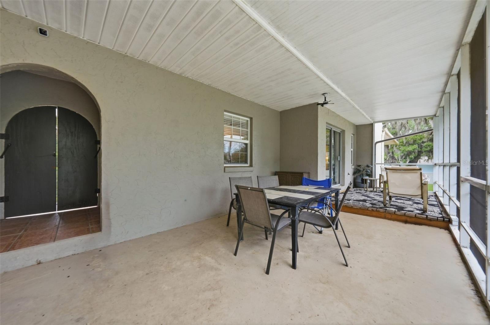 HOWEY LAKE SHORE HEIGHTS - Residential