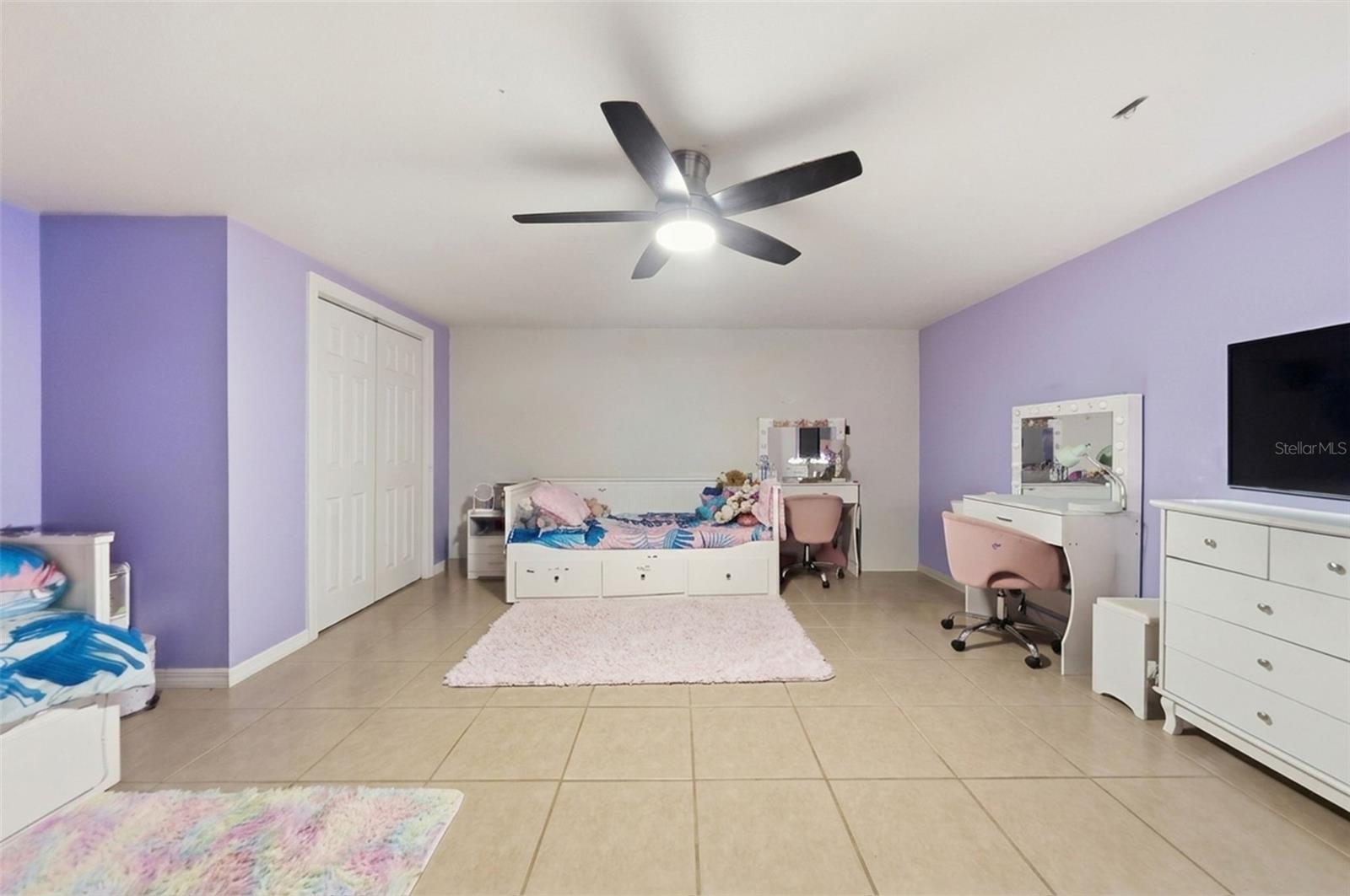 HOWEY LAKE SHORE HEIGHTS - Residential