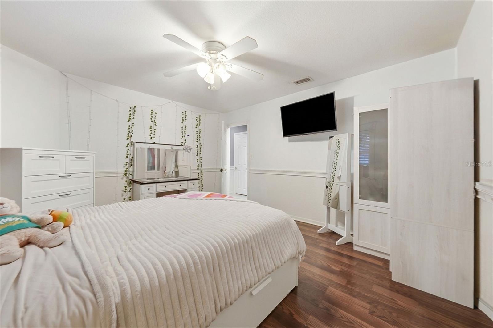 HOWEY LAKE SHORE HEIGHTS - Residential