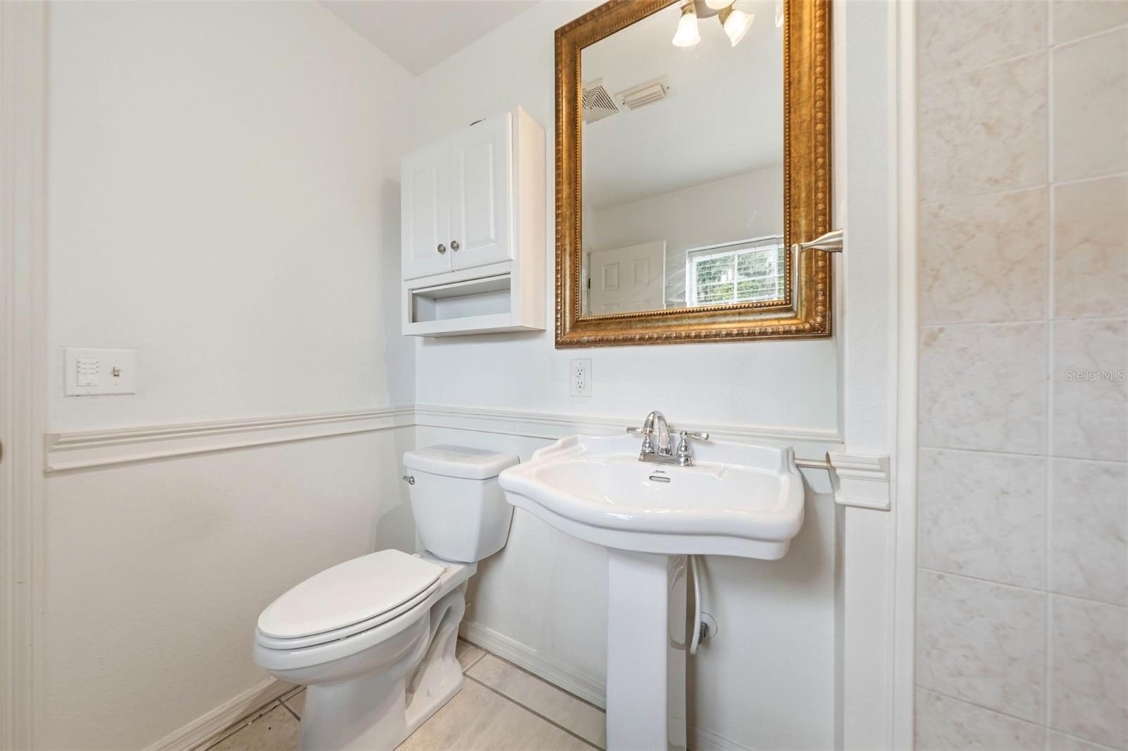 HOWEY LAKE SHORE HEIGHTS - Residential