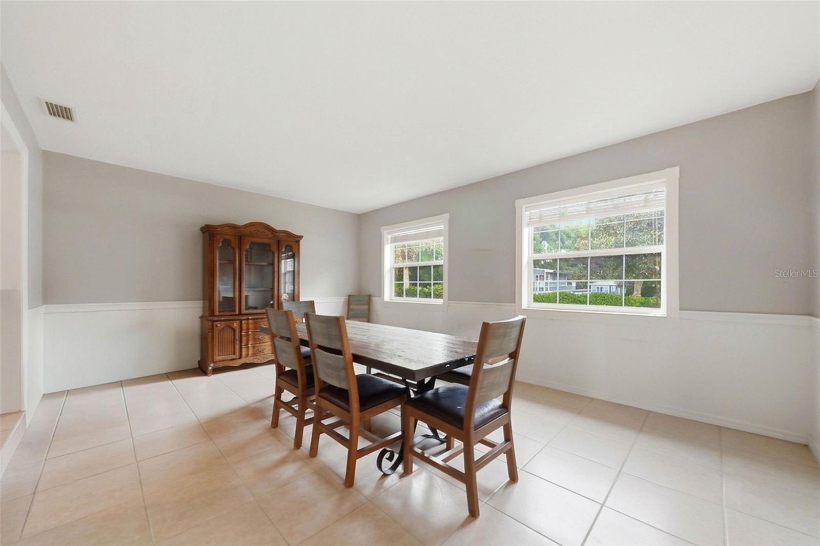 HOWEY LAKE SHORE HEIGHTS - Residential