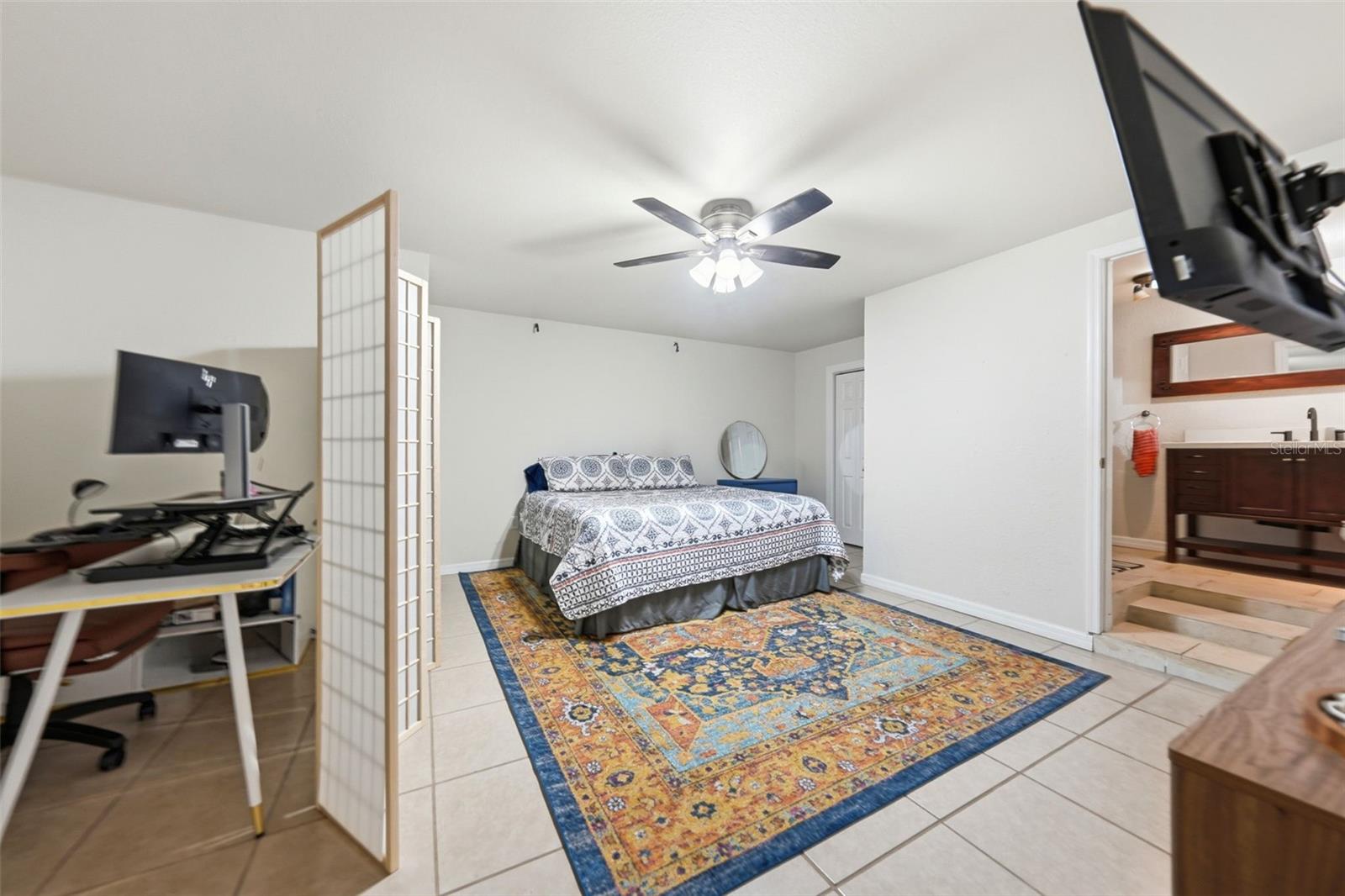 HOWEY LAKE SHORE HEIGHTS - Residential