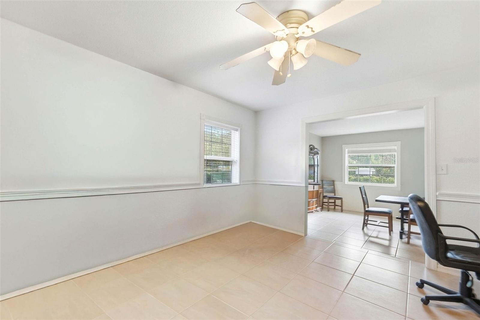 HOWEY LAKE SHORE HEIGHTS - Residential