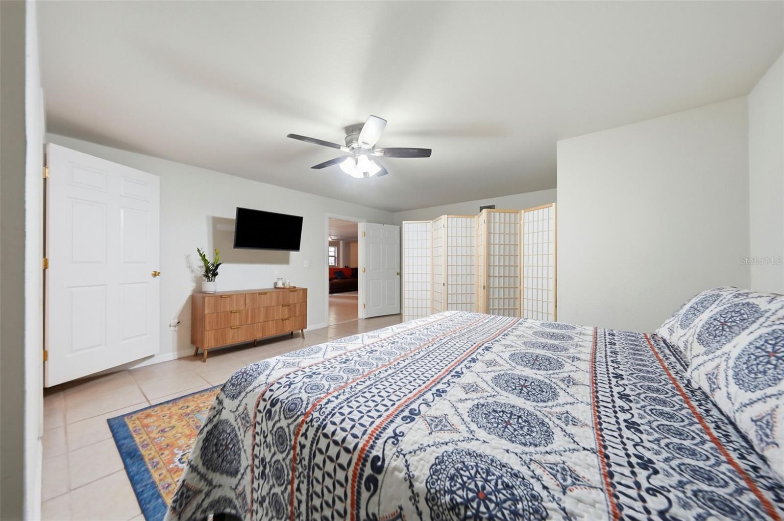HOWEY LAKE SHORE HEIGHTS - Residential