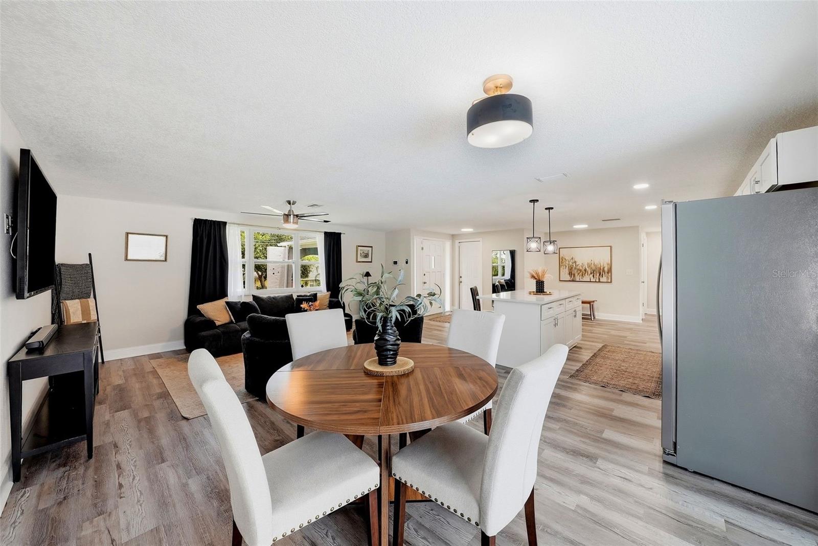SPRING HILL - Residential