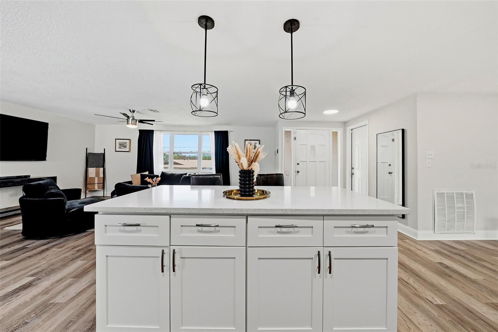 SPRING HILL - Residential