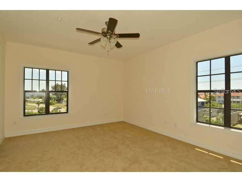 BRISA DEL MAR TWNHMS - Residential Lease