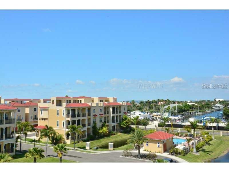 BRISA DEL MAR TWNHMS - Residential Lease