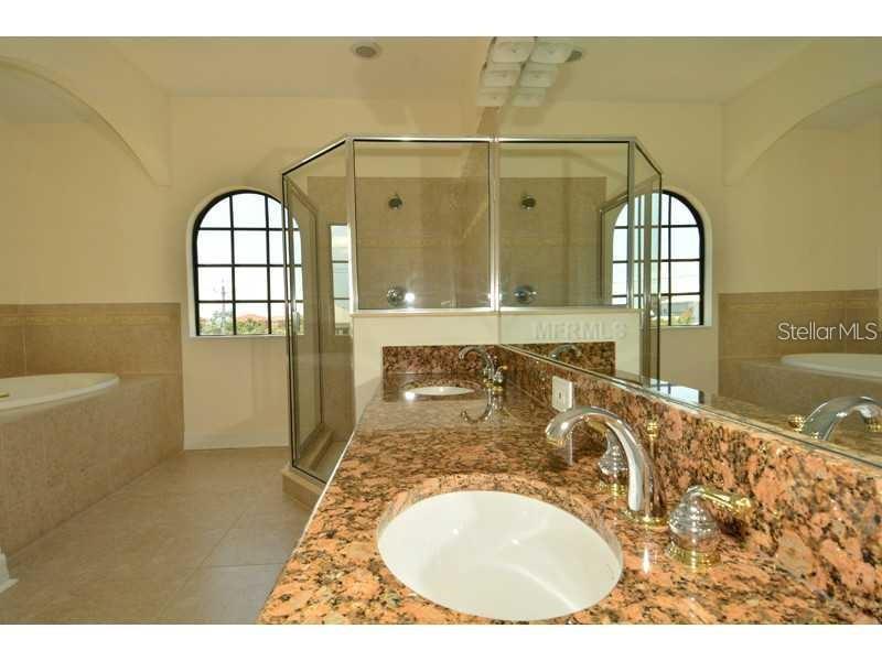 BRISA DEL MAR TWNHMS - Residential Lease