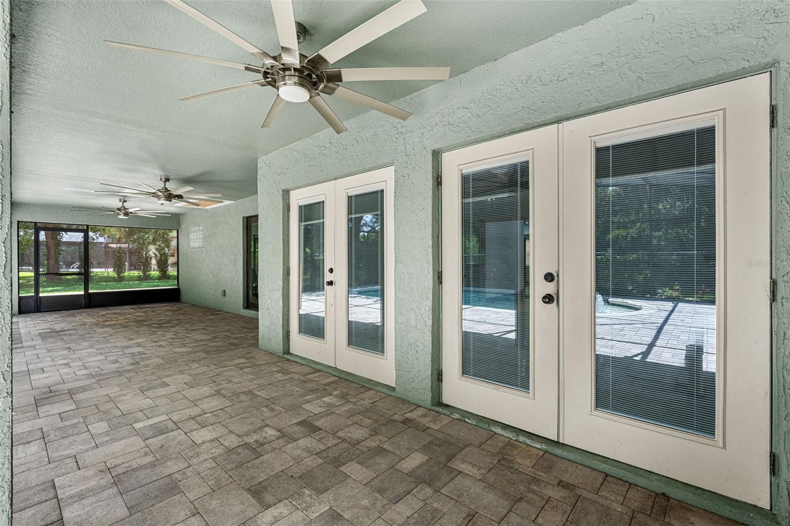 MAJESTIC OAKS - Residential