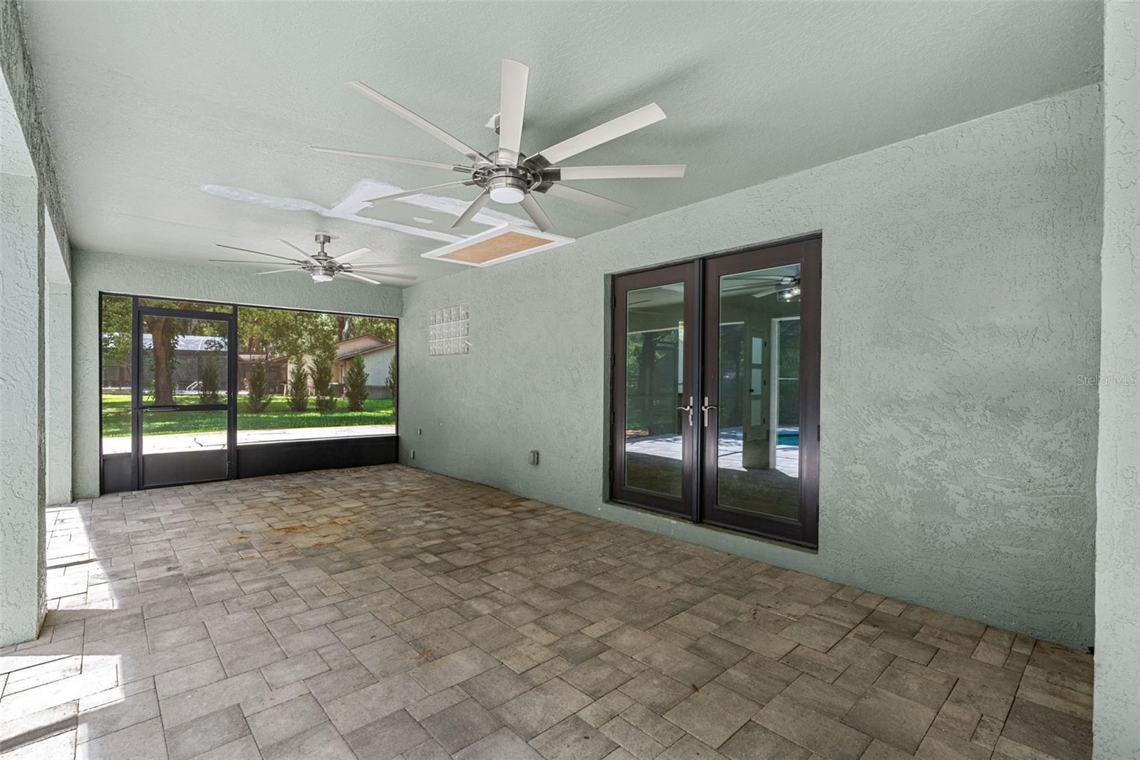 MAJESTIC OAKS - Residential