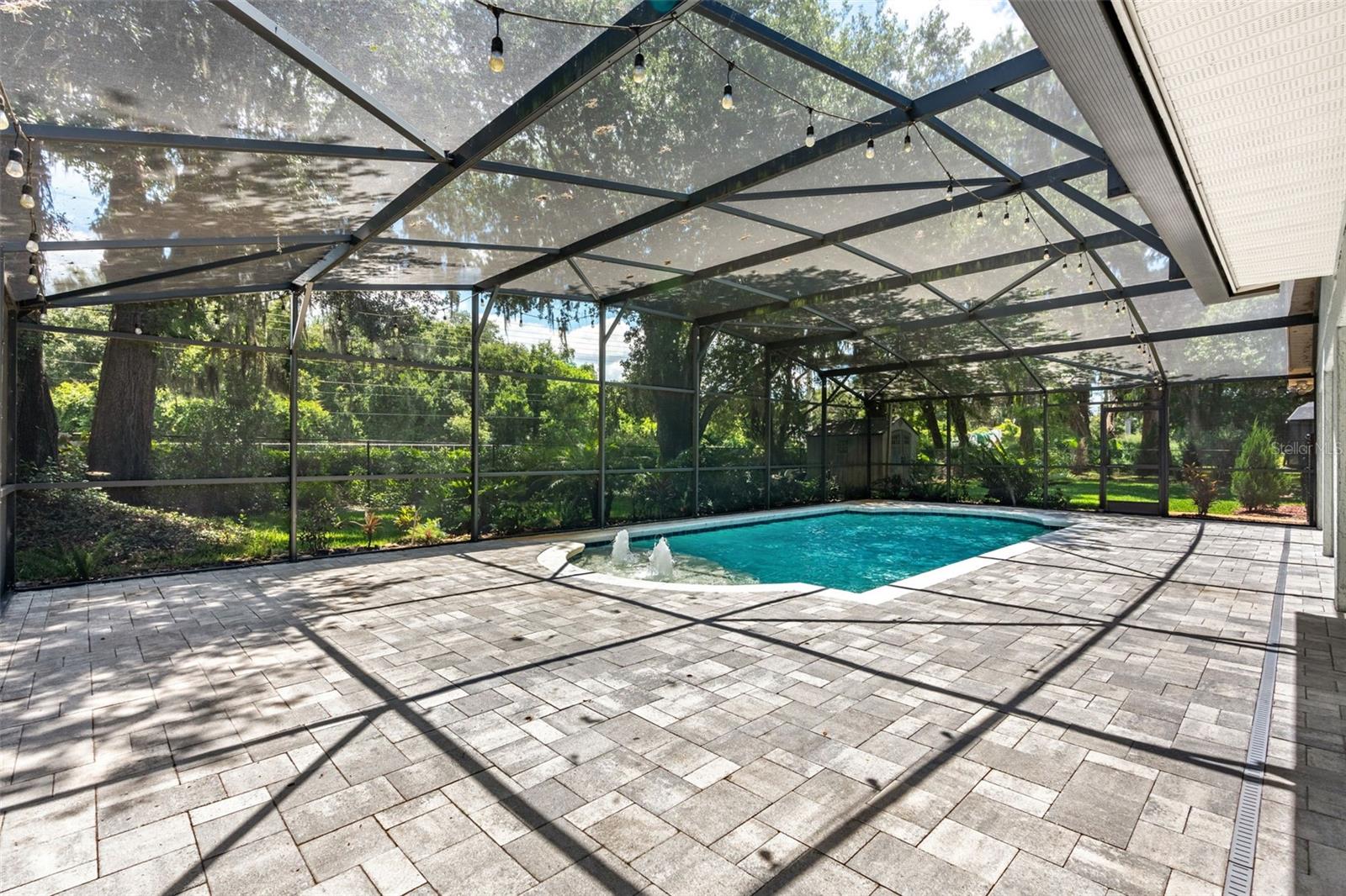 MAJESTIC OAKS - Residential