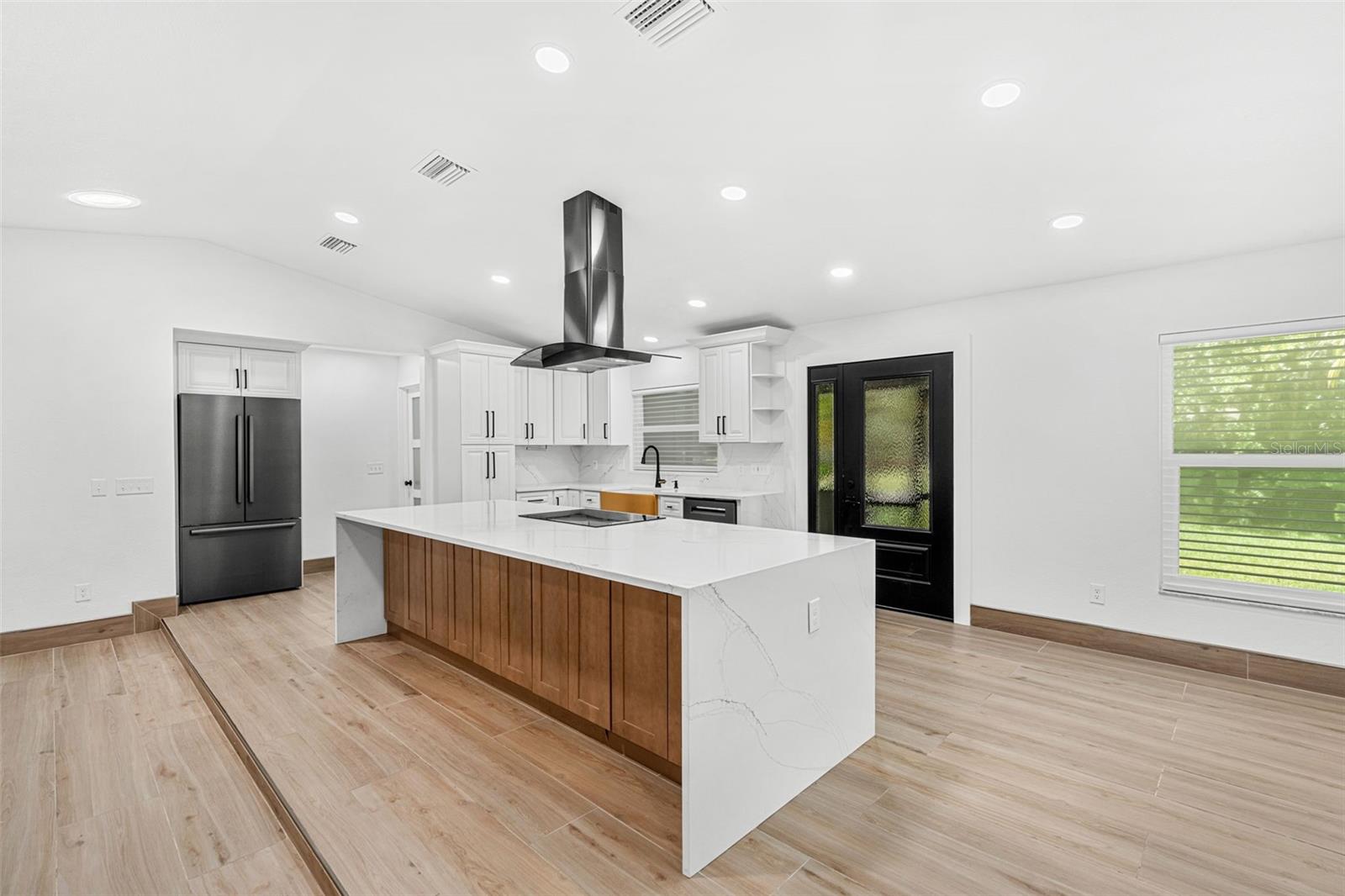 MAJESTIC OAKS - Residential