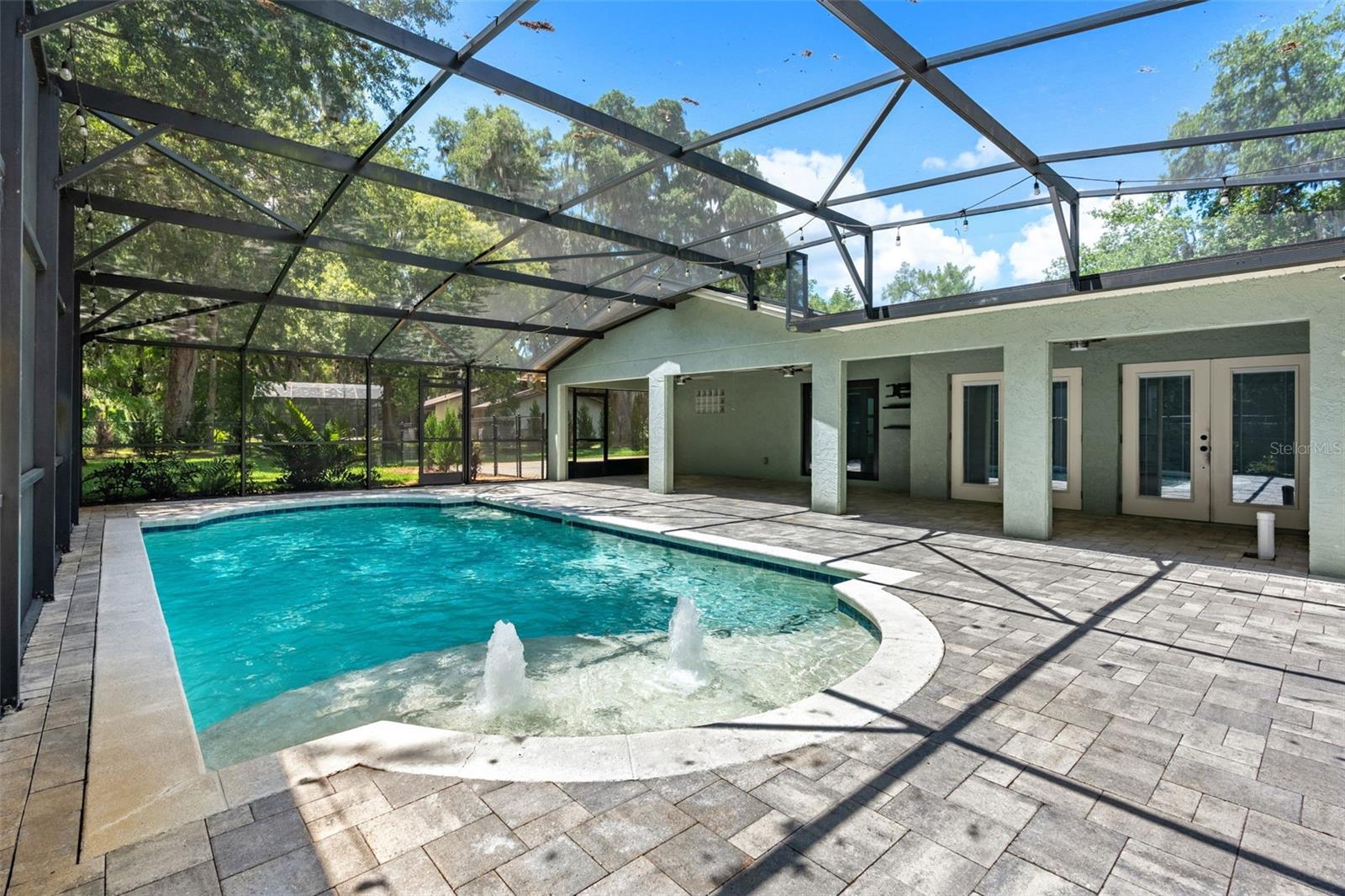 MAJESTIC OAKS - Residential