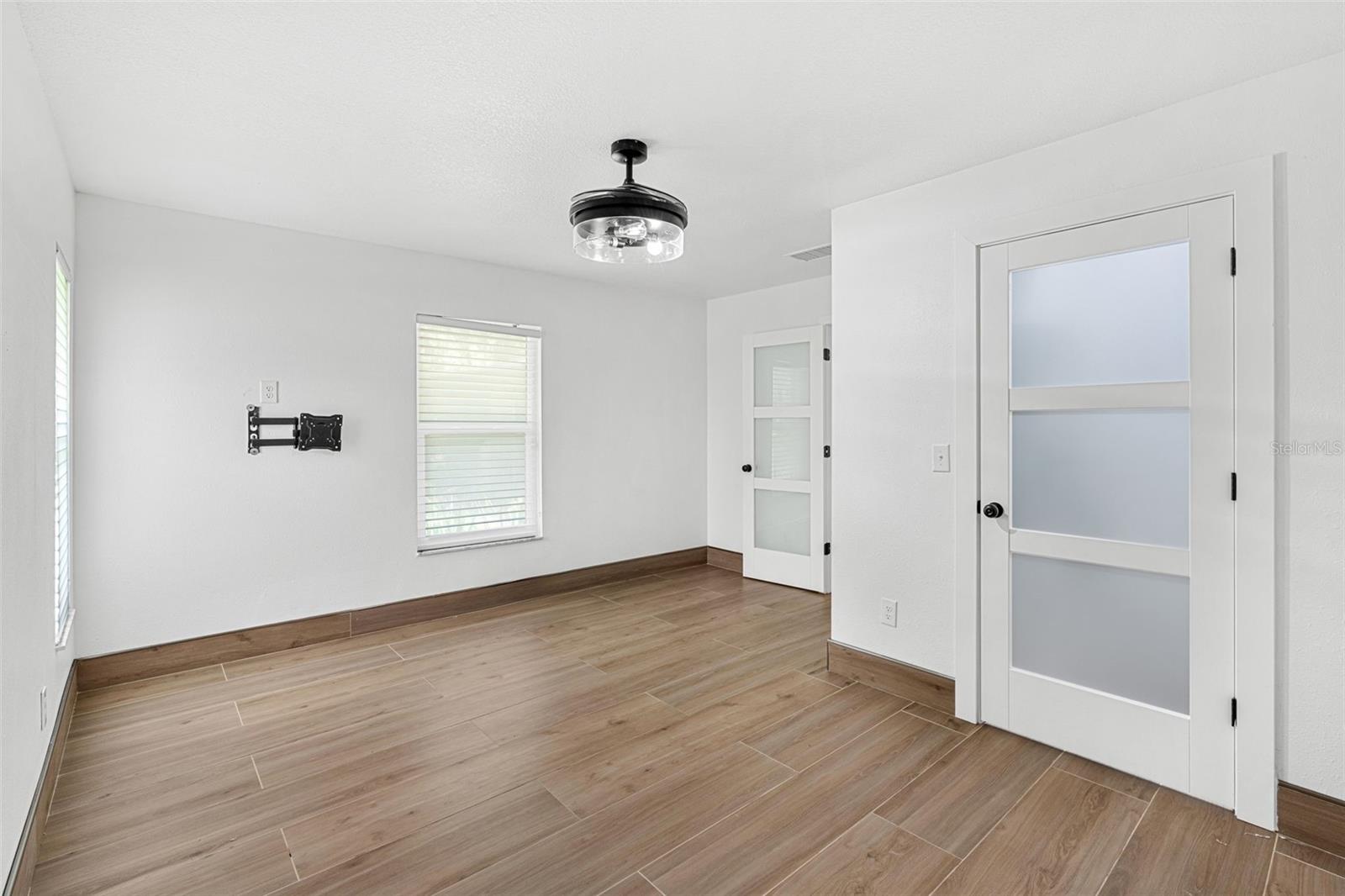 MAJESTIC OAKS - Residential