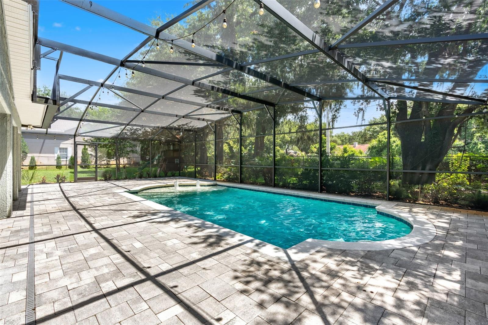 MAJESTIC OAKS - Residential