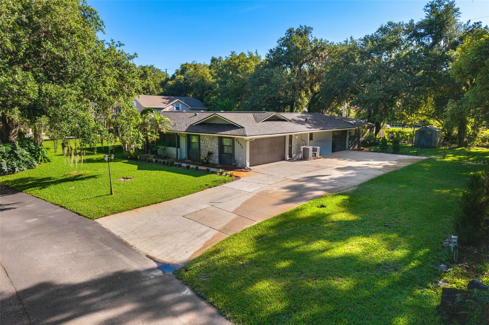 MAJESTIC OAKS - Residential