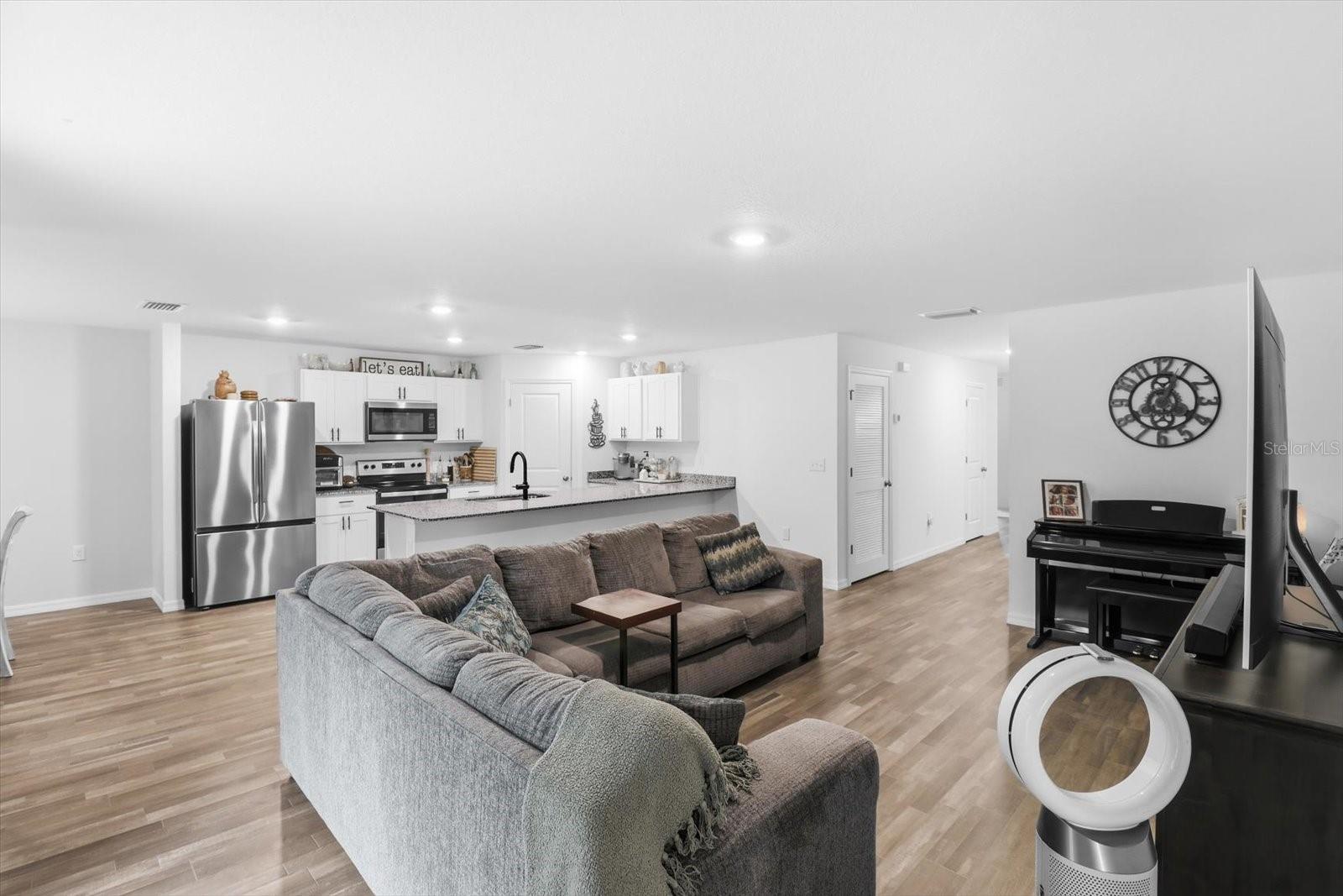 CITRUS SPGS UNIT 06 - Residential