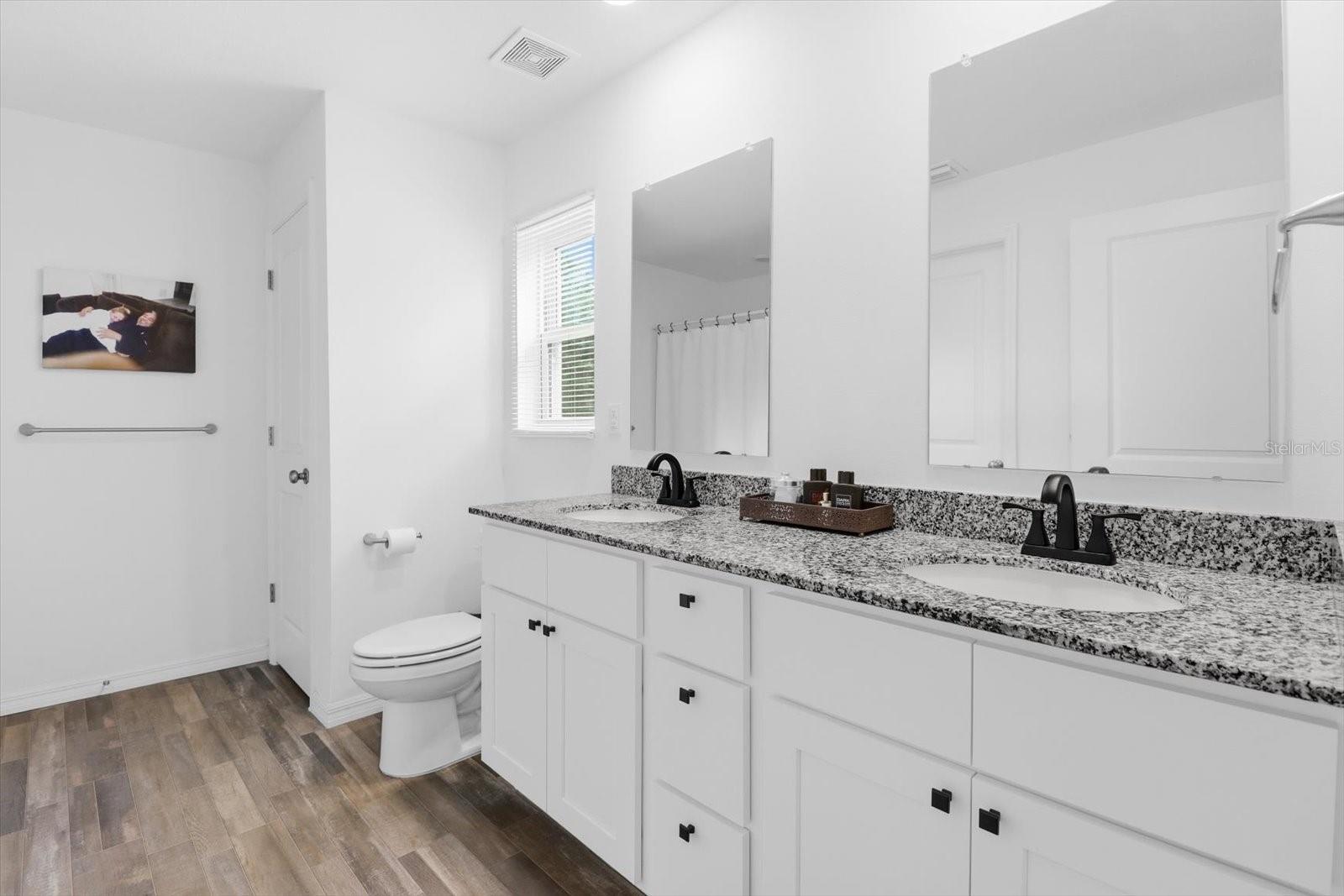 CITRUS SPGS UNIT 06 - Residential