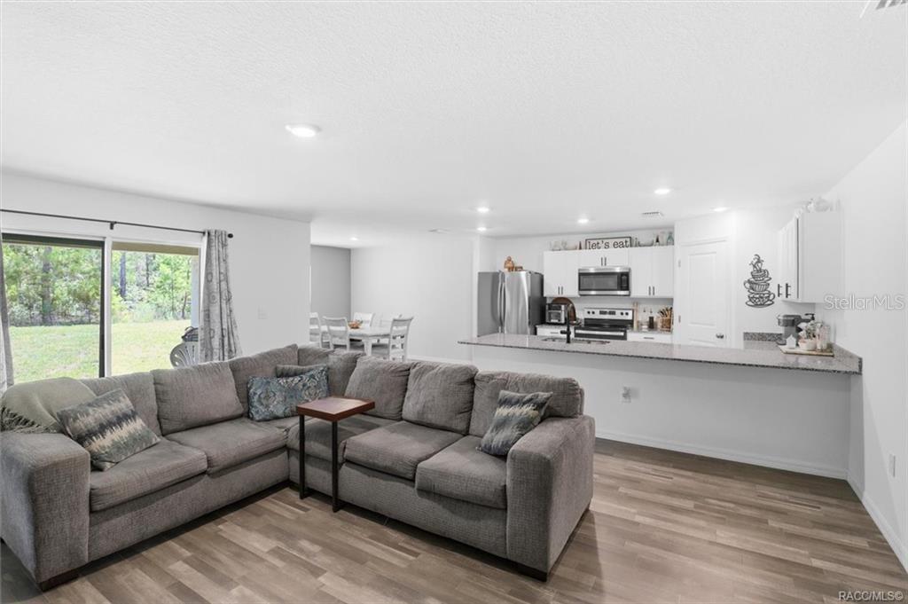 CITRUS SPGS UNIT 06 - Residential