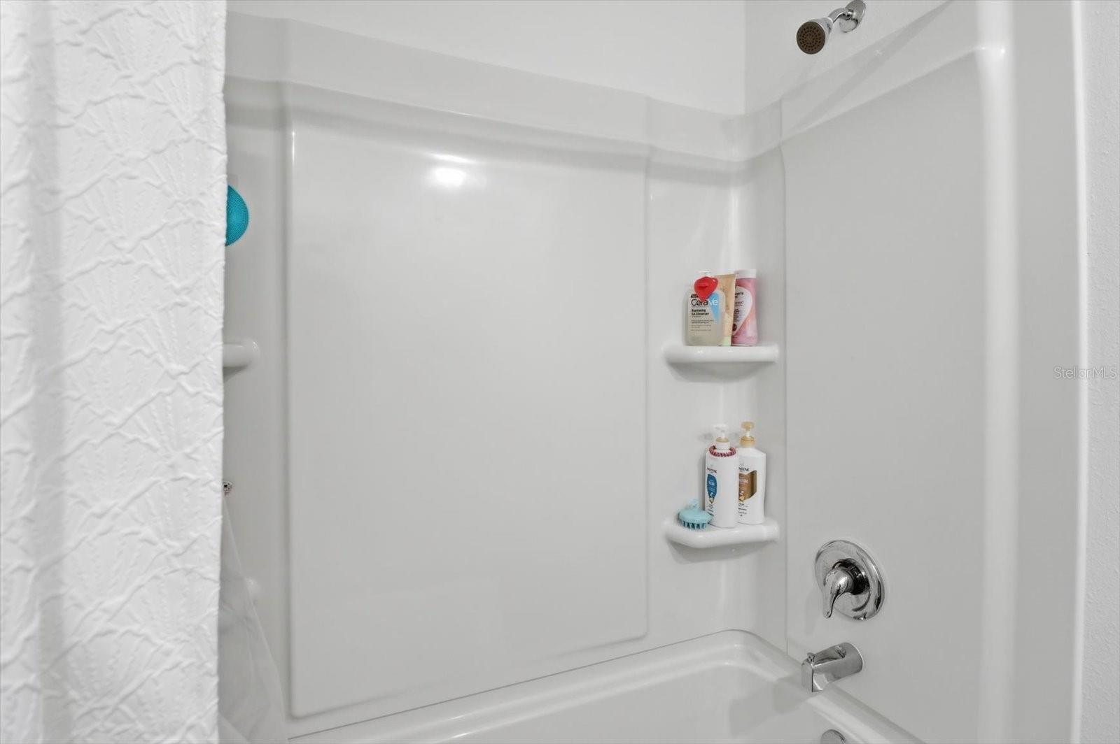CITRUS SPGS UNIT 06 - Residential