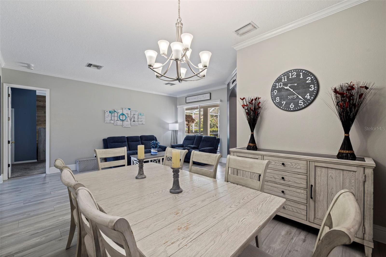 WATERS EDGE 02 - Residential