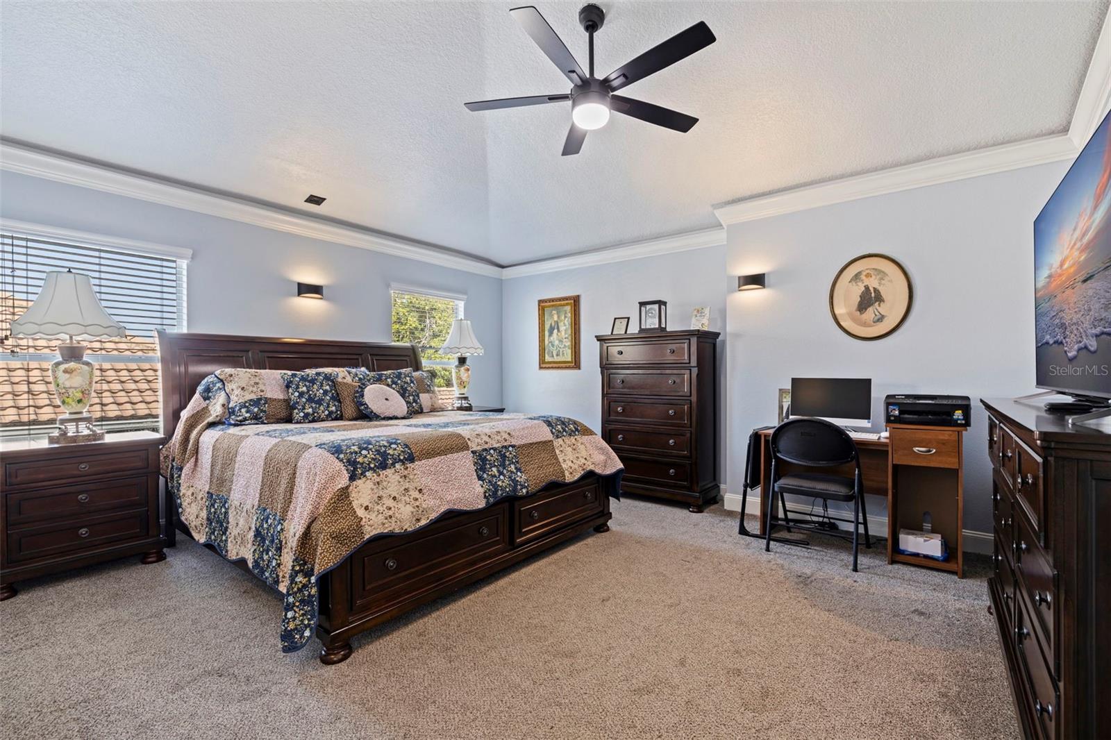 WATERS EDGE 02 - Residential