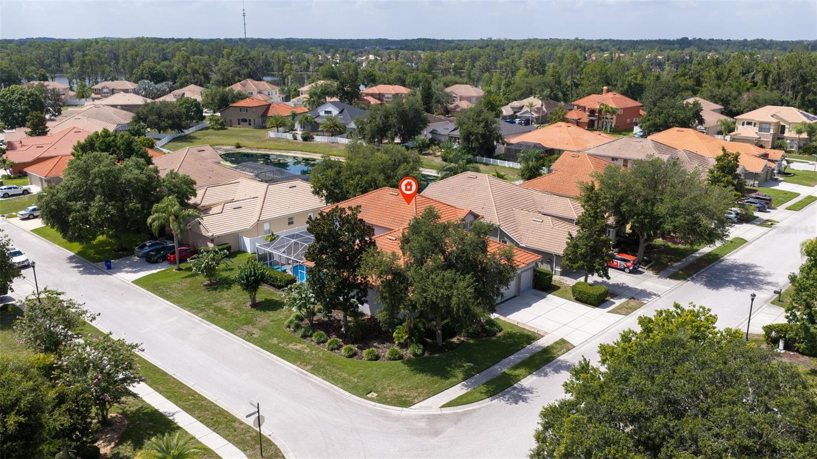 WATERS EDGE 02 - Residential