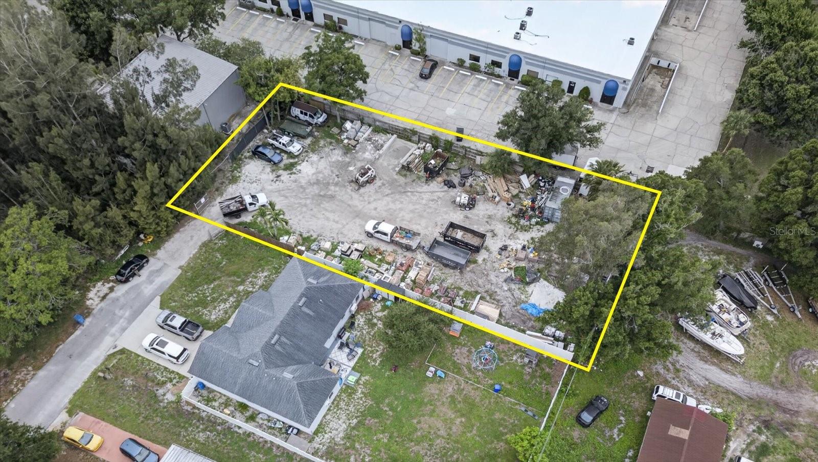 PINELLAS GROVES - Land