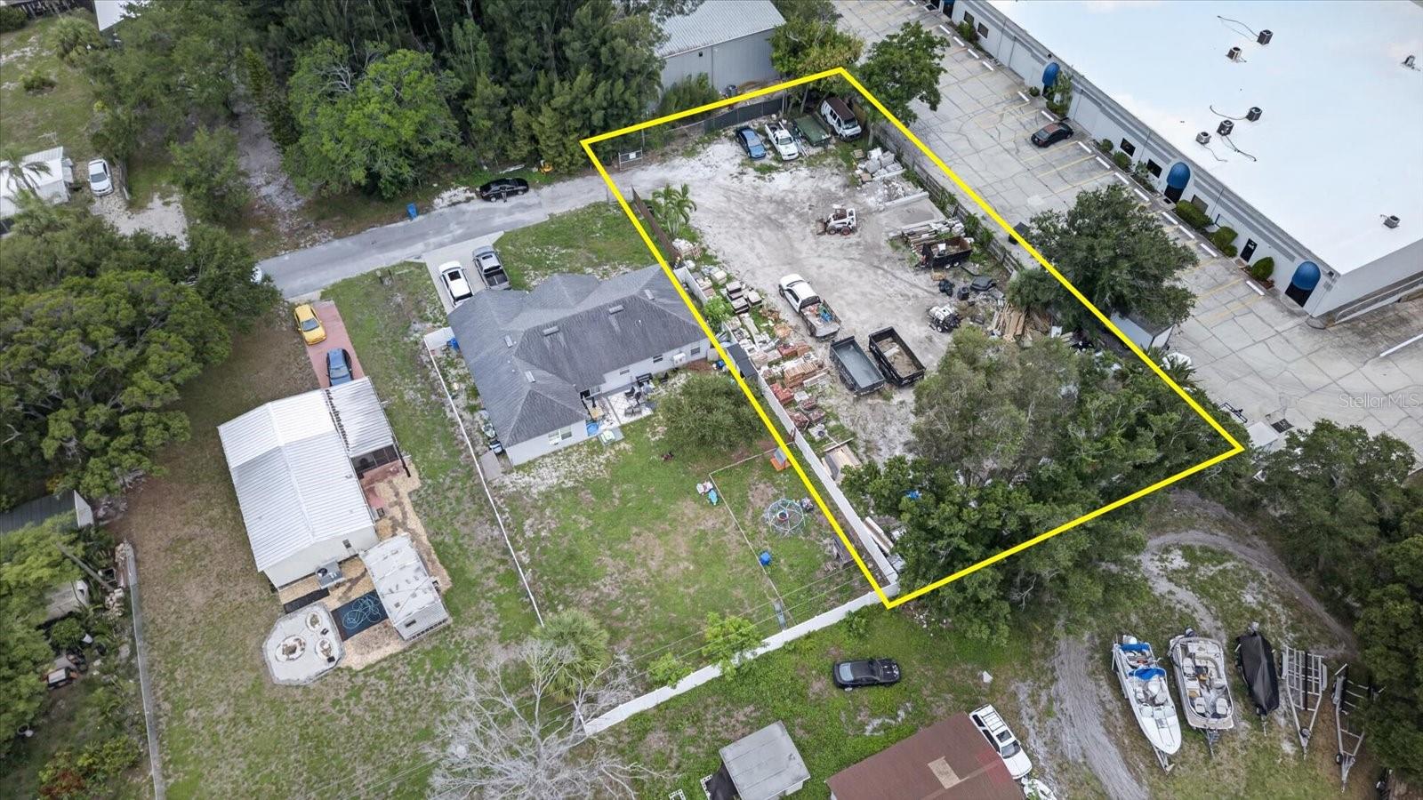 PINELLAS GROVES - Land