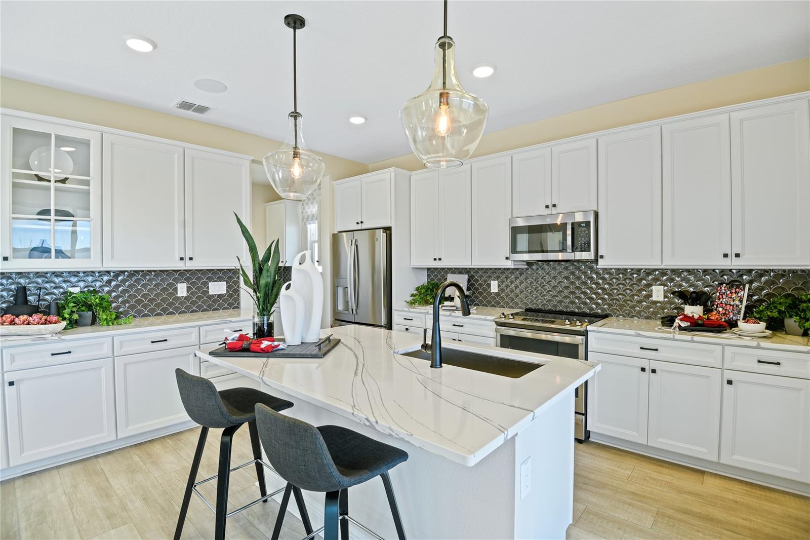 SEASONS AT SCENIC TERRACE - Residential