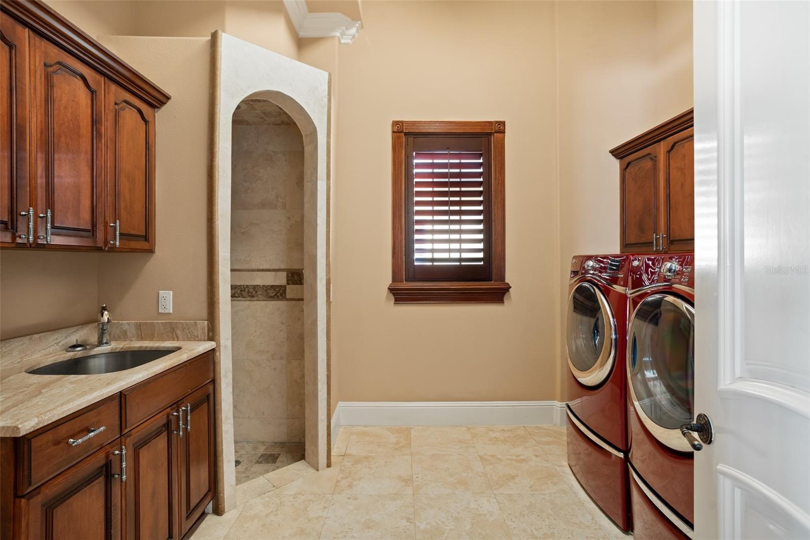 EMERSON POINTE - Residential