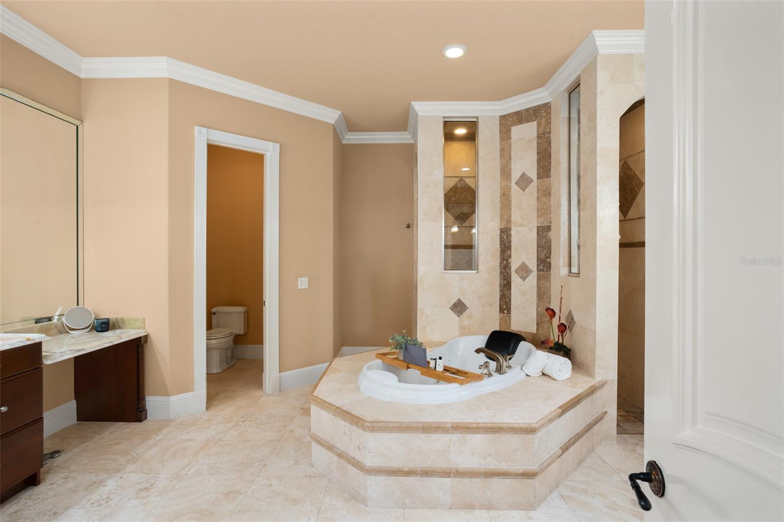 EMERSON POINTE - Residential