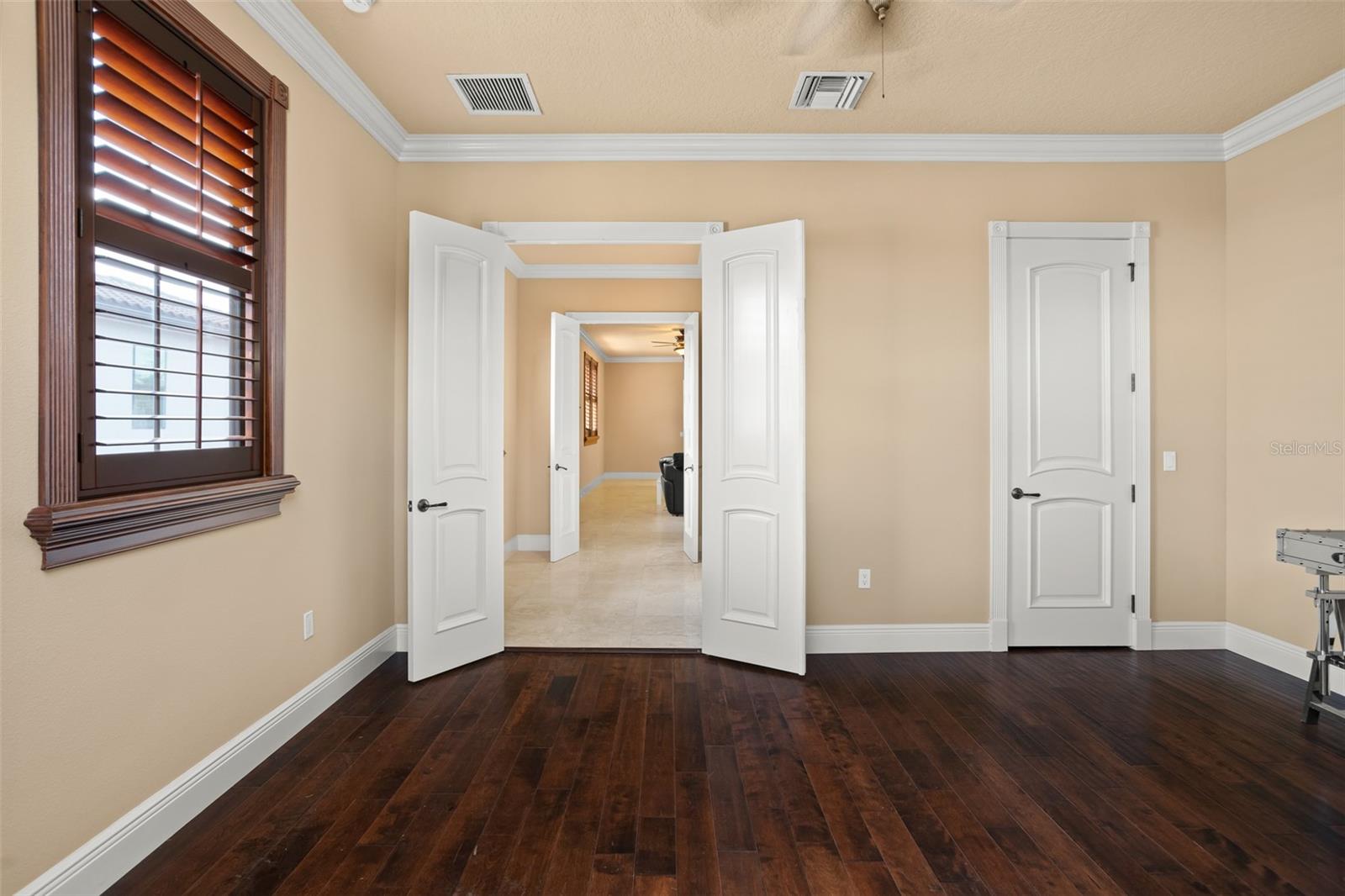 EMERSON POINTE - Residential