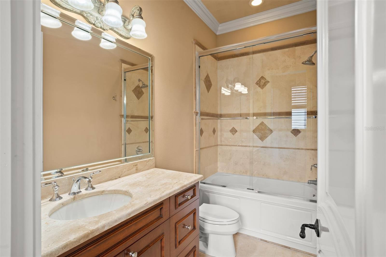 EMERSON POINTE - Residential