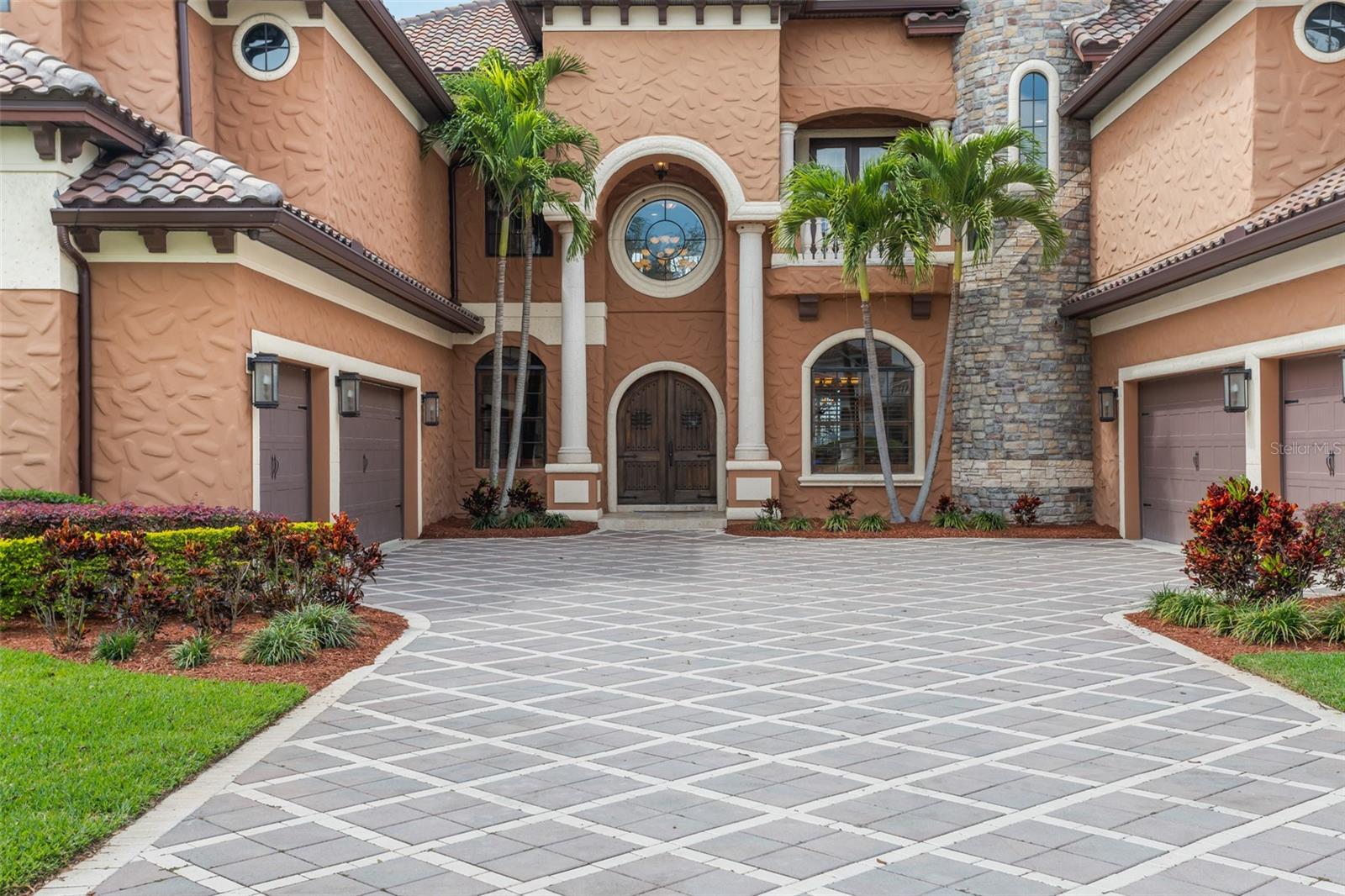 EMERSON POINTE - Residential
