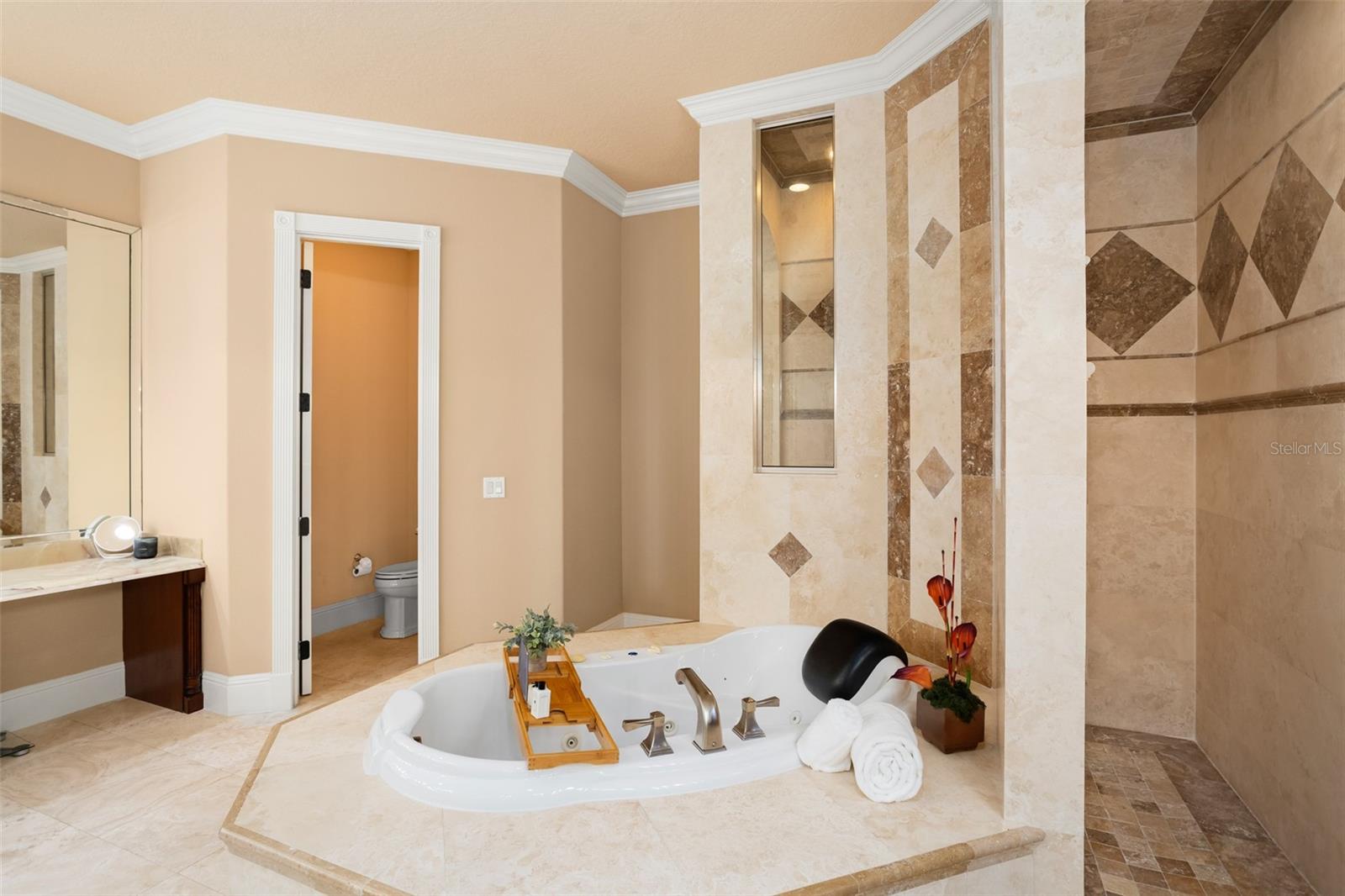 EMERSON POINTE - Residential