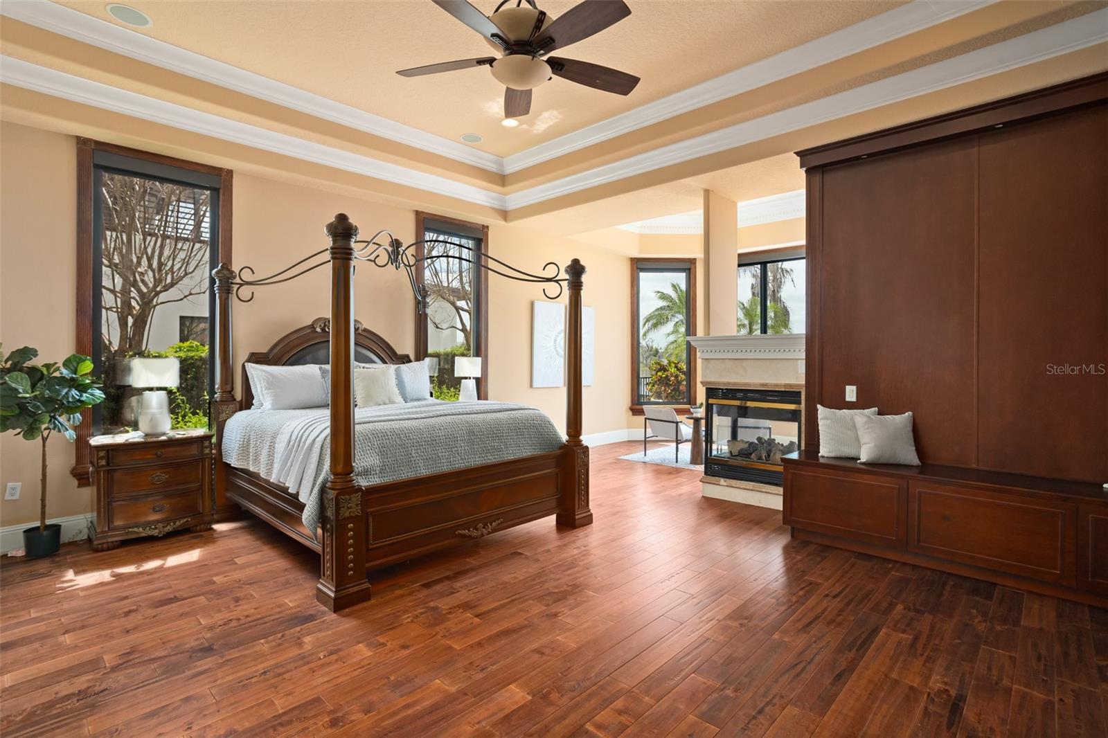 EMERSON POINTE - Residential