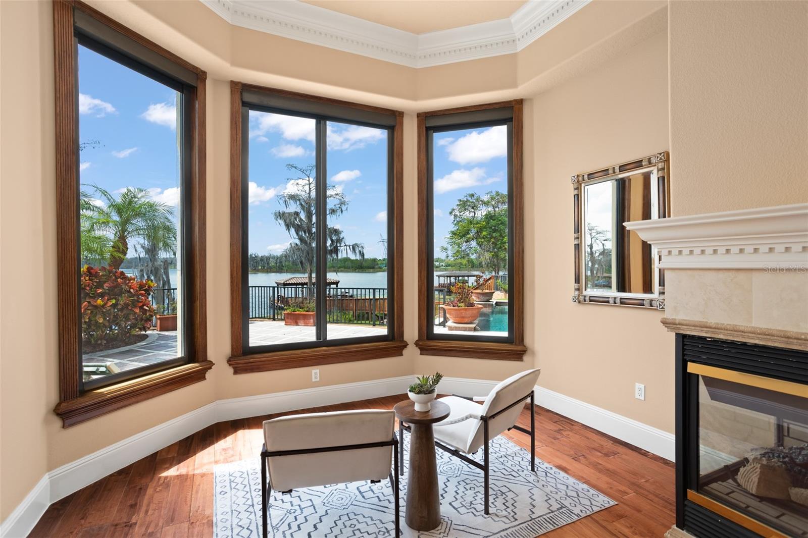 EMERSON POINTE - Residential